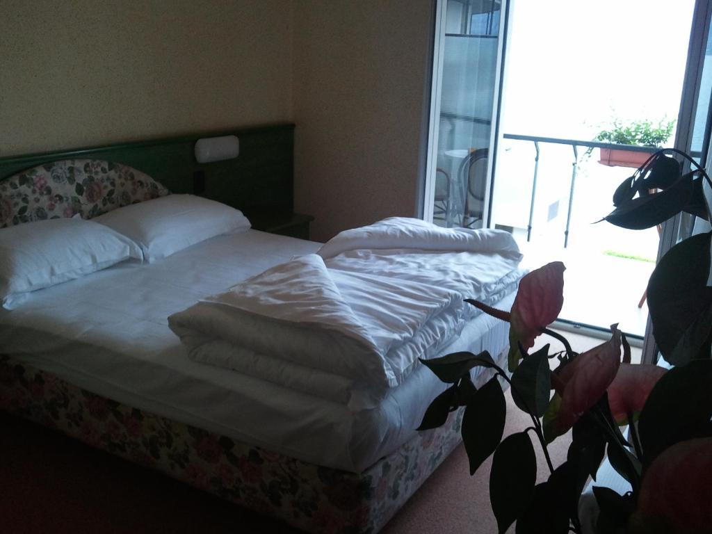 Hotel Caribe - Garda Lake Collection Brenzone sul Garda Δωμάτιο φωτογραφία