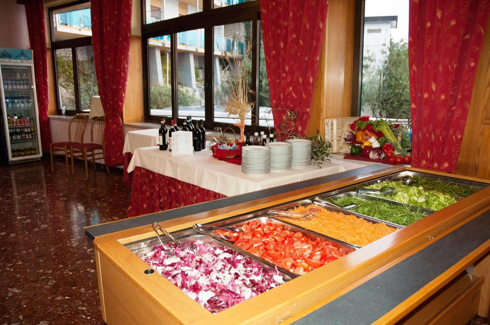 Hotel Caribe - Garda Lake Collection Brenzone sul Garda Εξωτερικό φωτογραφία